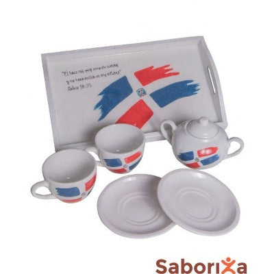 Set de cafe, original, cubano, tetera, tasa, granos y azucarera. Stock  Photo